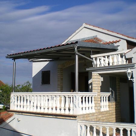 Apartmani Misic Ždrelac 외부 사진